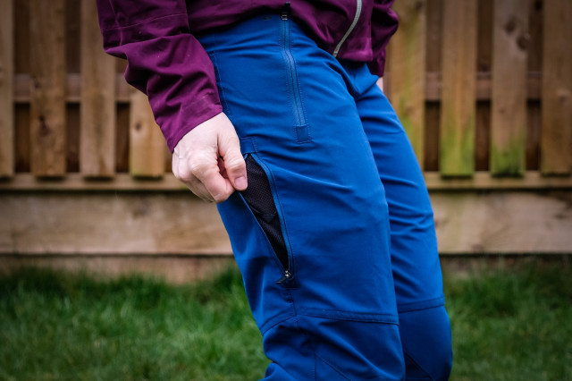 ION Softshell Shelter women's pants 2019-6.jpg