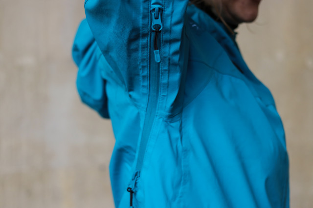 Madison DTE Women's Waterproof Jack-9.jpg