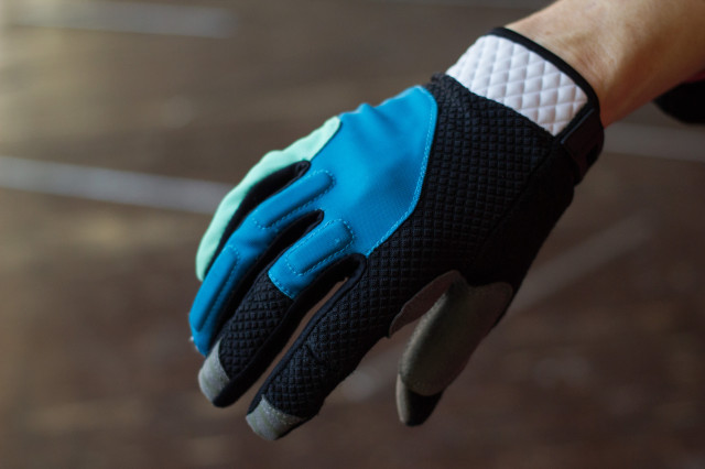 Madison Zena Women's Gloves-2.jpg