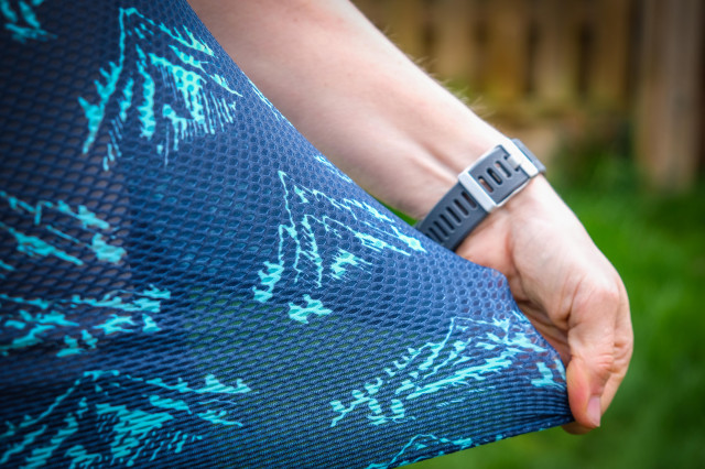 Morvelo Cols SS women's baselayer-5.jpg