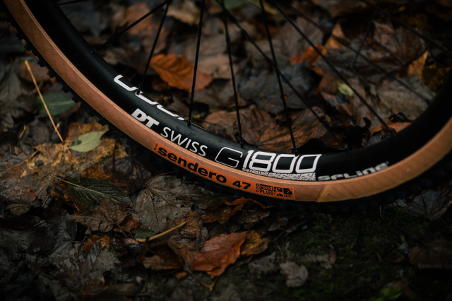 Nukeproof Digger Factory wheel