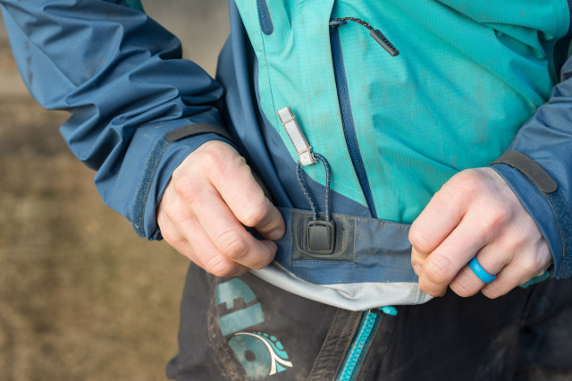 Scott MTN Dryo 20 Women's Waterproof Jacket-5.jpg