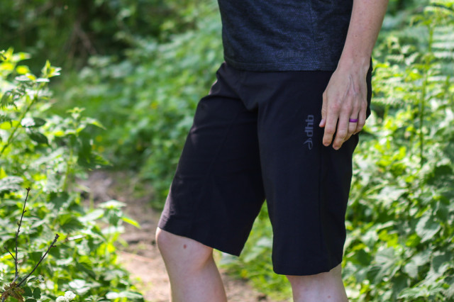 dhb MTB Women's Baggy Trail Shorts-2.jpg