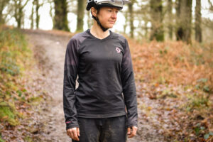 2021 Scott Women&rsquo;s Trail Storm LS Shirt review