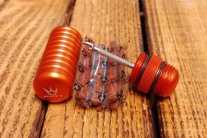 Peaty&rsquo;s Holeshot Tubeless Puncture Plugger Kit review