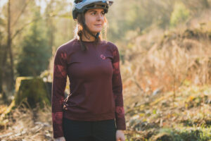 2022 SCOTT Trail Storm Women’s Shirt 004.jpg
