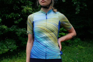 Kost&uuml;me Women&rsquo;s Short Sleeve Jersey review