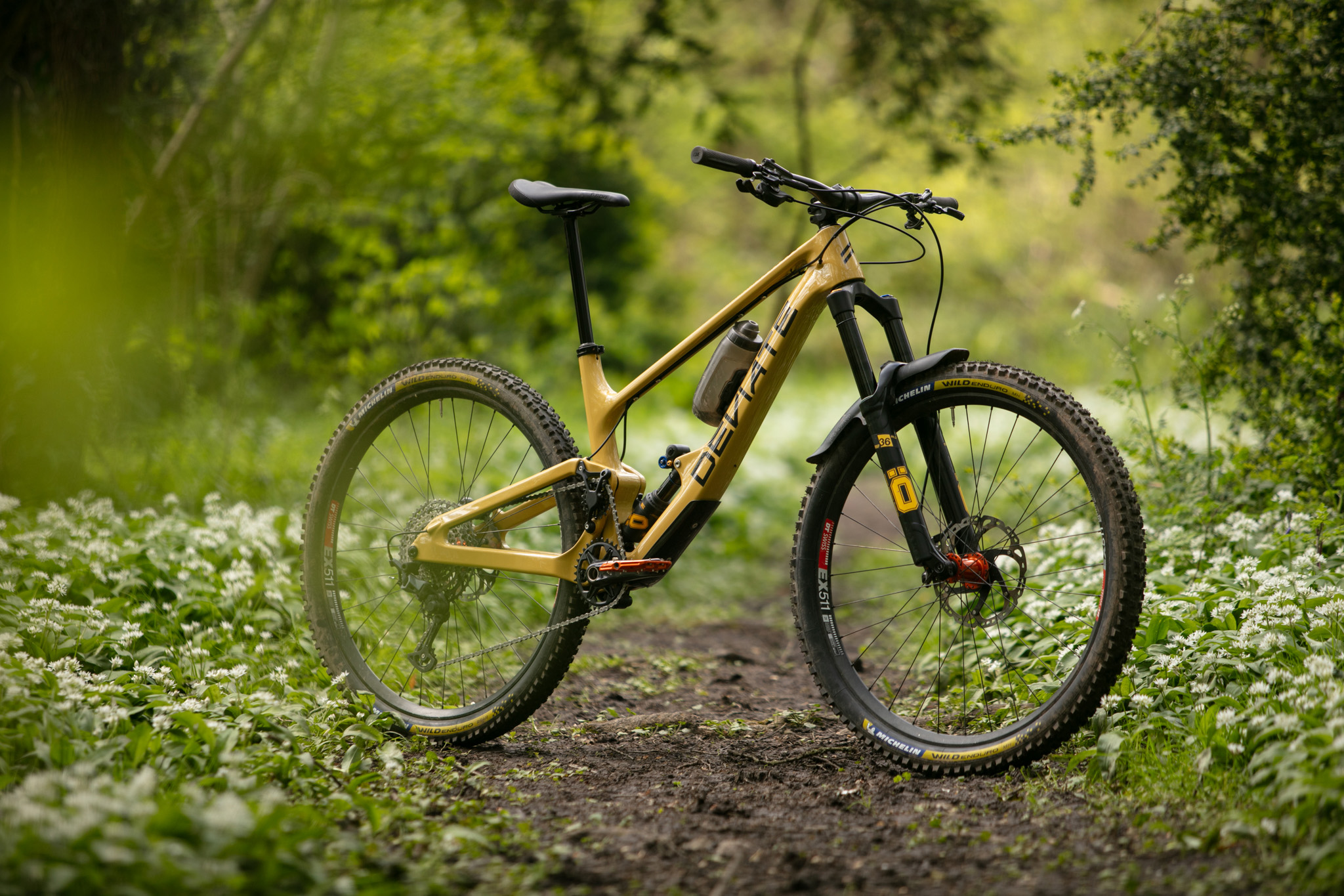Deviate Cycles is back: Scottish high-pivot mountain bike 