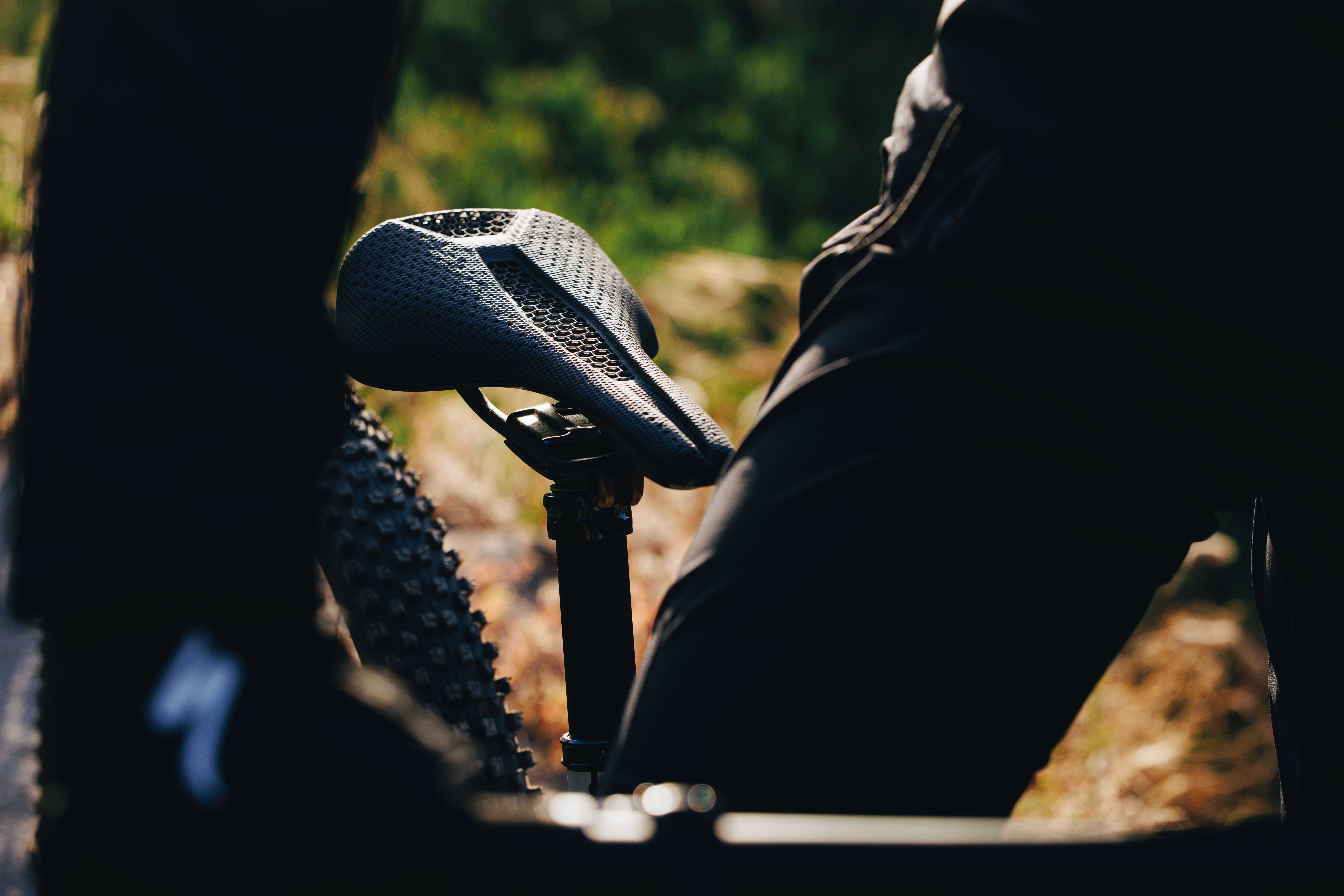 S-Works Phenom stretches Mirror for more comfort - Cycling News 