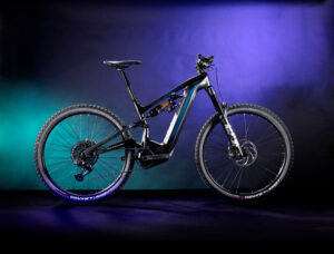 2022 Bianchi_E-VERTIC FX-TYPE PRO_ full bike