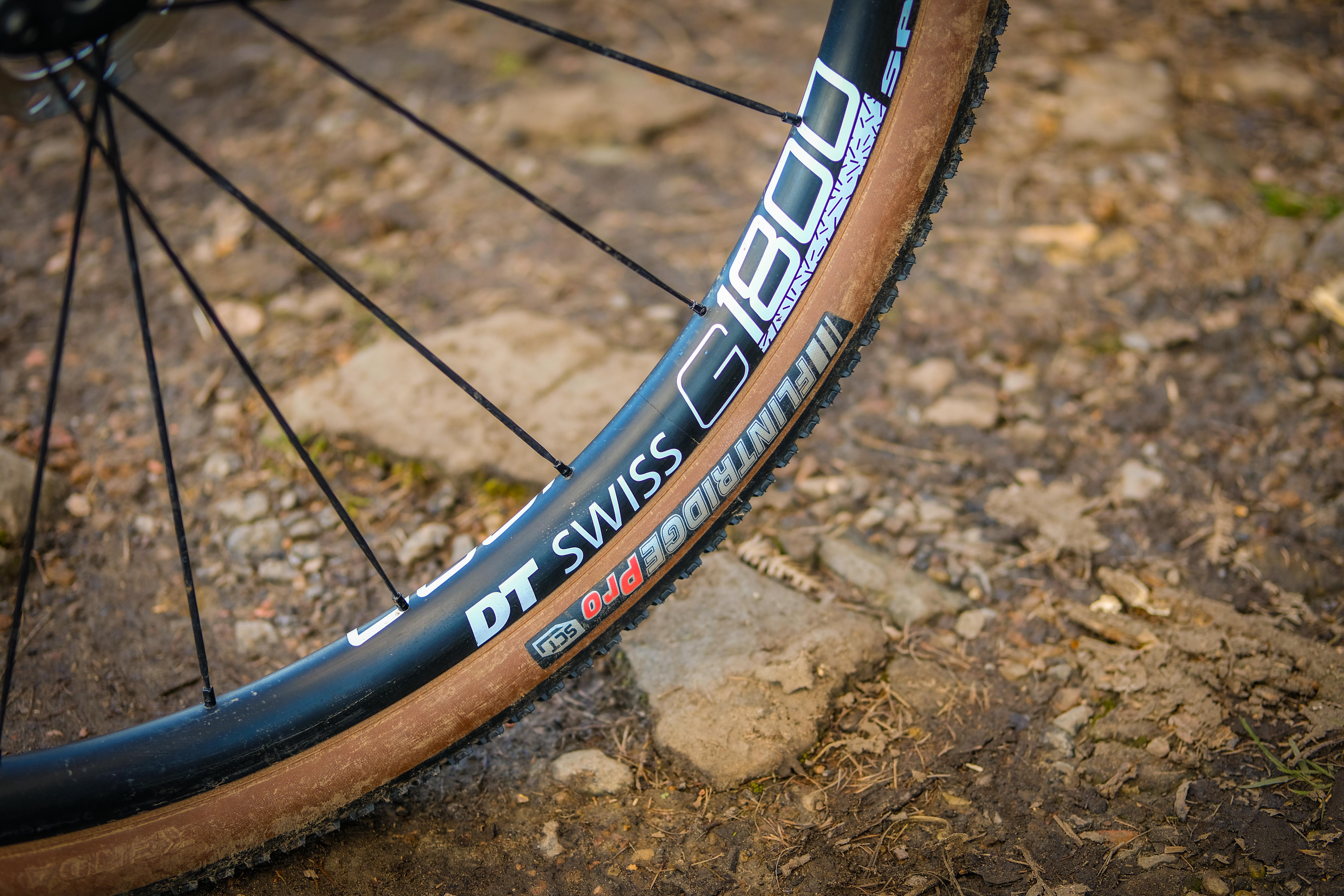 DT SWISS G 1800 Spline 25 700c wheelset review - Cycling News 