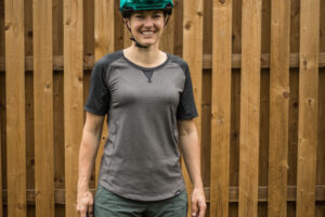 Dakine Xena Women&rsquo;s Bike Jersey Review