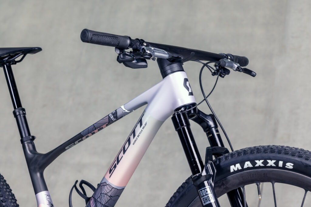 Kate Courtney's WBR X Worlds Spark RC00008