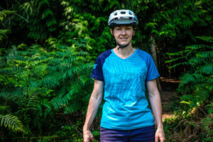 Leatt DBX 2.0 women&rsquo;s short sleeve jersey review
