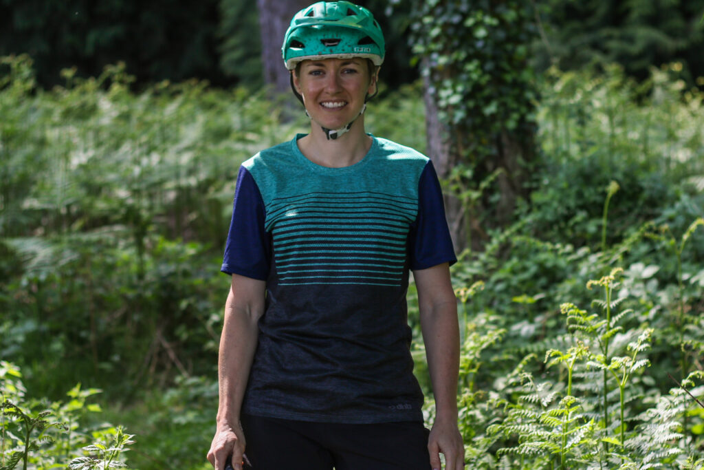 dhb MTB Women’s Short Sleeve Trail Jersey-1.jpg