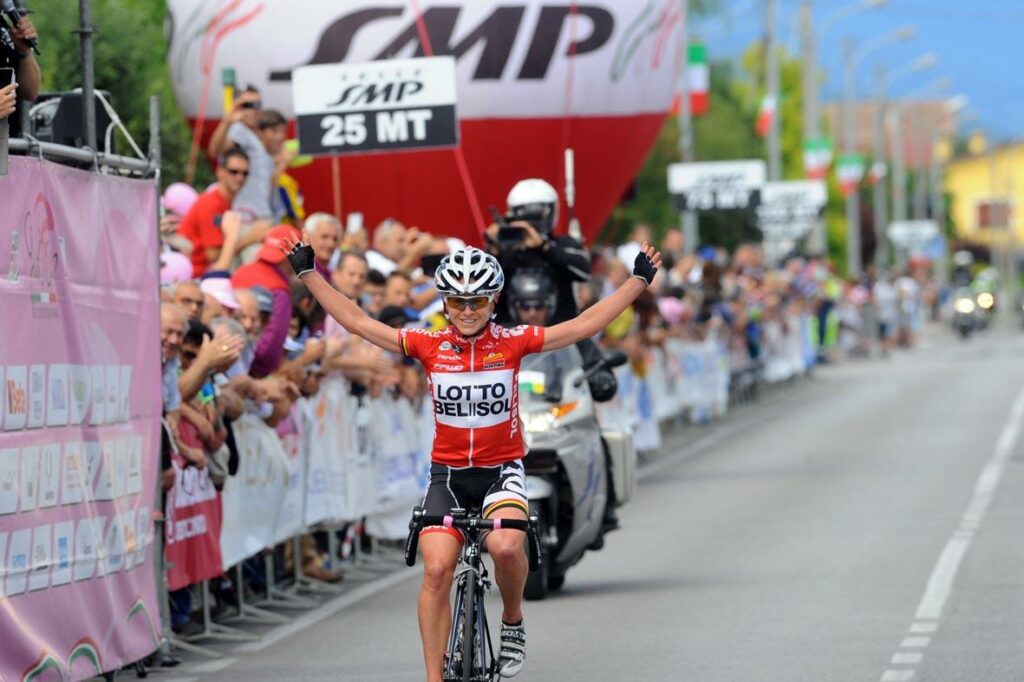 Emma Pooley wins stage six of the 2014 Giro d&rsquo;Italia
