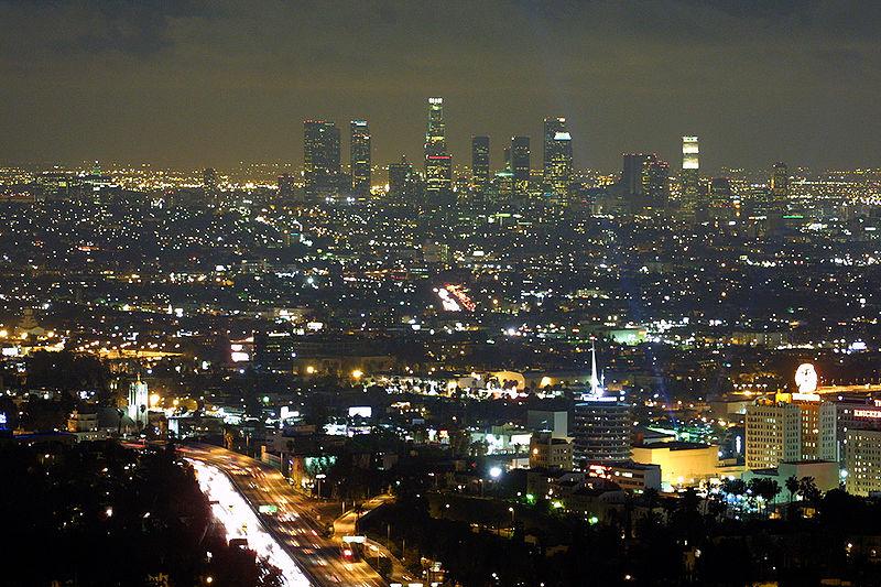 Los Angeles skyline at night (copyright Thomas Pintario:Wikimedia Commons).jpg