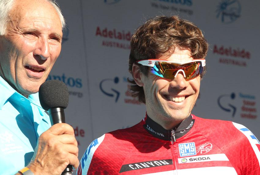 Oscar Freire and Phil Liggett(Photo - Santos Tour Down Under:Regallo)
