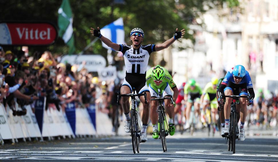 Marcel Kittel wins Stage 1 2014 Tour de France in Harrogate  (picture credit Welcome to Yorkshire)