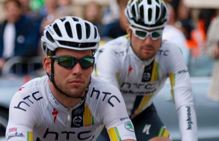 Mark Cavendish and Bernard Eisel in 2011 (copyright SImon MacMichael)