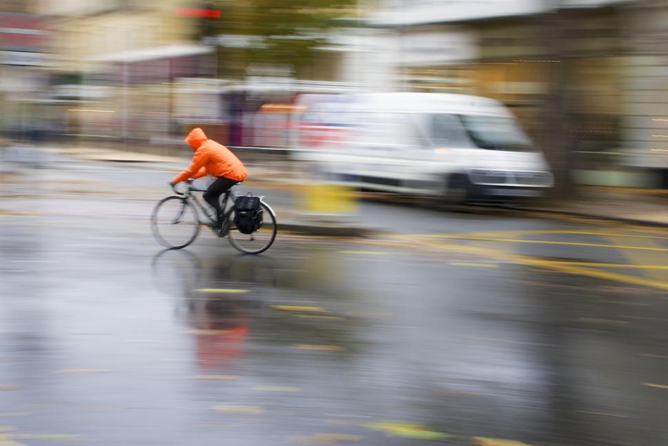 wet weather cyclist (copyright Jamie In Bytown)